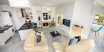 Vilă Oceanview Luxury 030 *